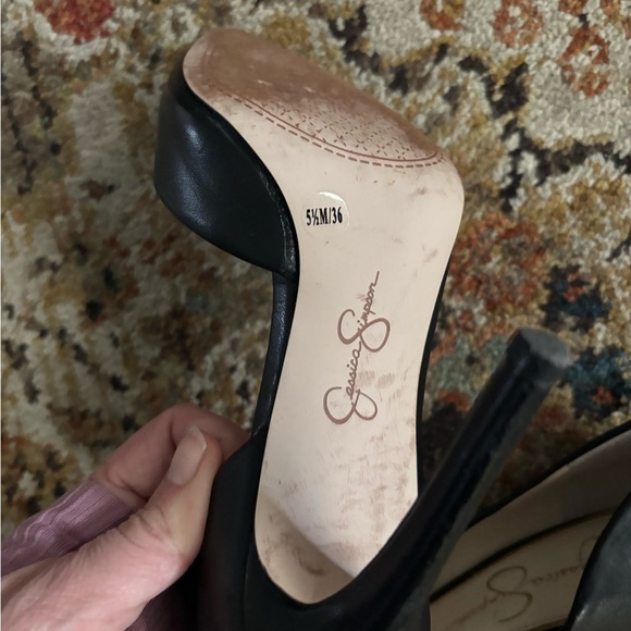 Jessica Simpson Black Classic Heels - Picture 5 of 6
